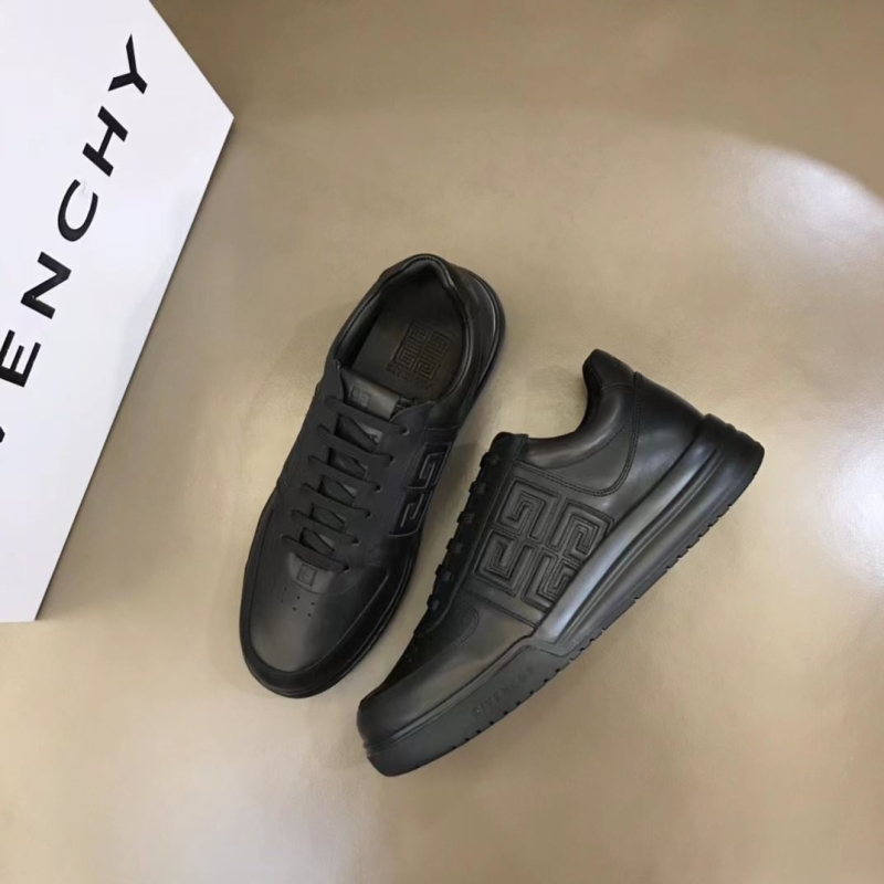 Givenchy Sneakers